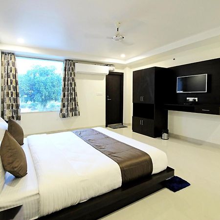 Dasmaya Resort ウダイプル エクステリア 写真