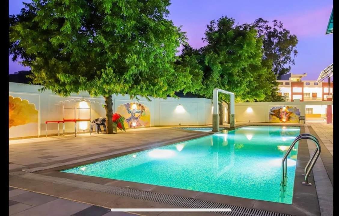 Dasmaya Resort ウダイプル エクステリア 写真