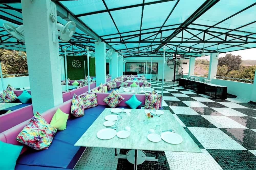 Dasmaya Resort ウダイプル エクステリア 写真